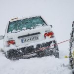 برف و باران در محورهای ۲۳ استان و انسداد ۱۱ جاده/ ‌تجهیز خودرو‌ به زنجیرچرخ‌ ضروری است